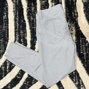 Tinsel Gray Frayed Hem Chino Pant Size 29